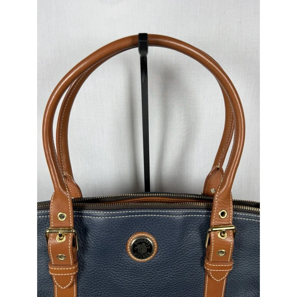 Dooney‎ & Bourke Pebbled Leather Domed Satchel Navy Tan Zip Shoulder Bag Luxury